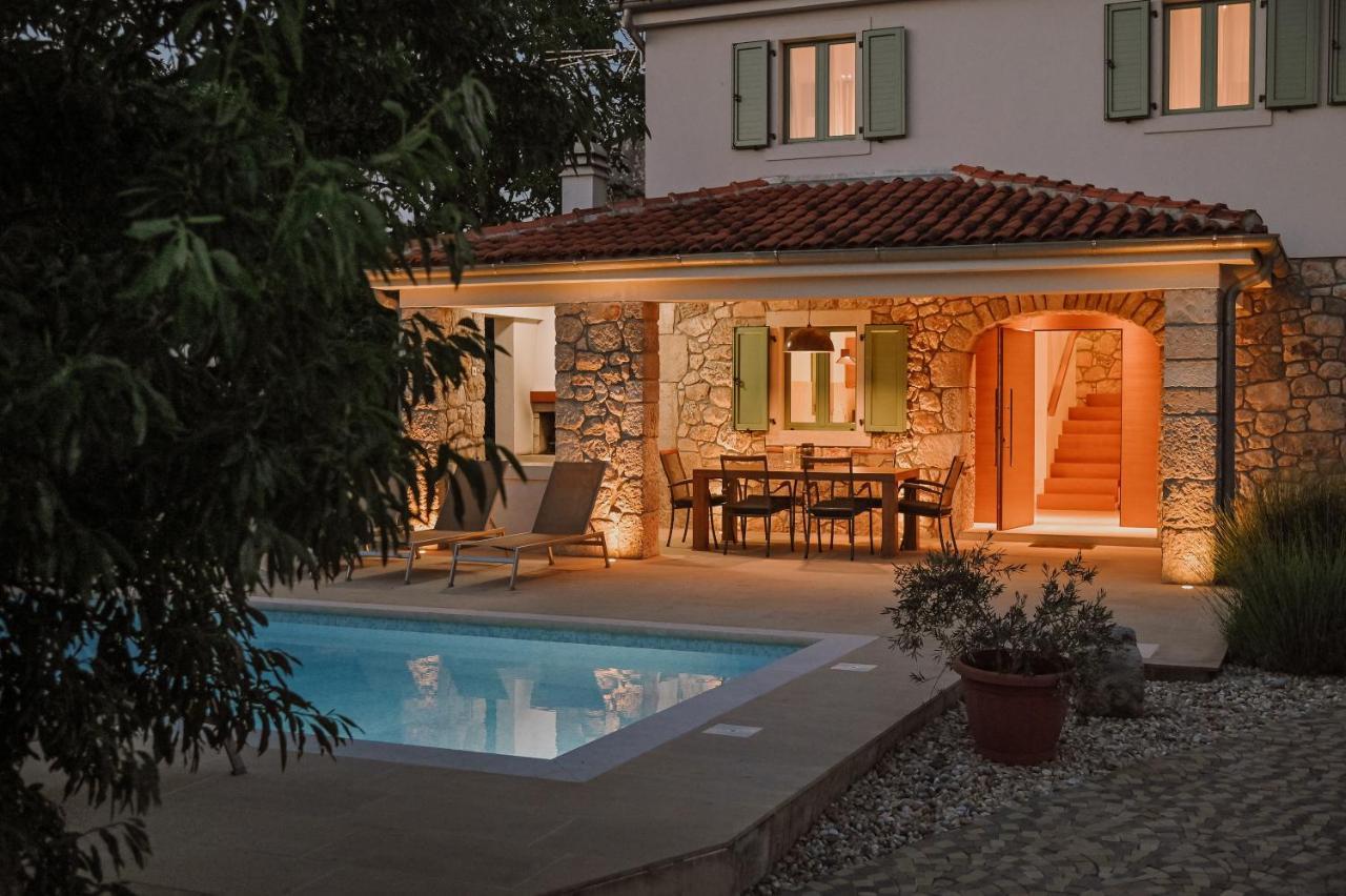 Vila Stala Malinska Exterior photo